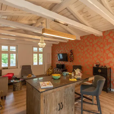 Appartamento Sanssouci Whg. Stylekuste Mit Kamin Und Whirpool